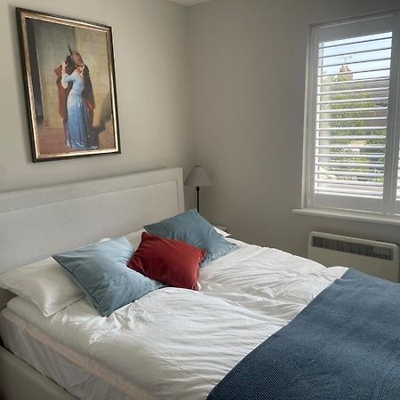 2 Bedroom House In Central Windsor - The Town Eksteriør bilde
